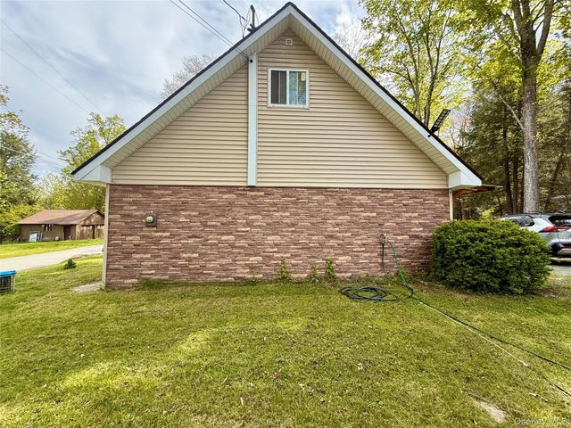 23 Woodland Way, Smallwood, NY 12778