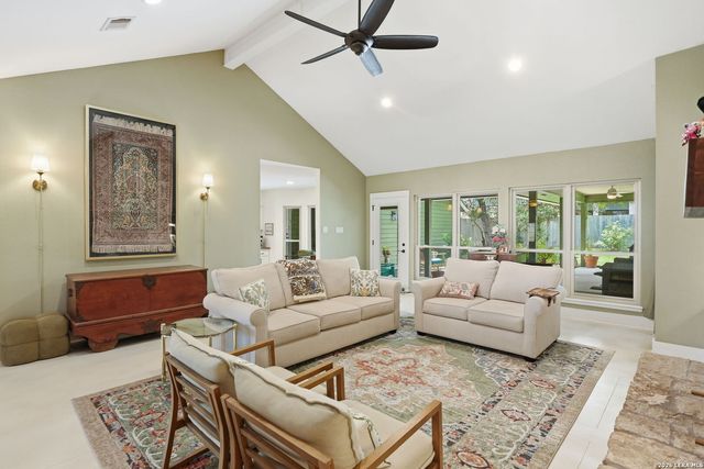 19319 Strauss, San Antonio, TX 78256