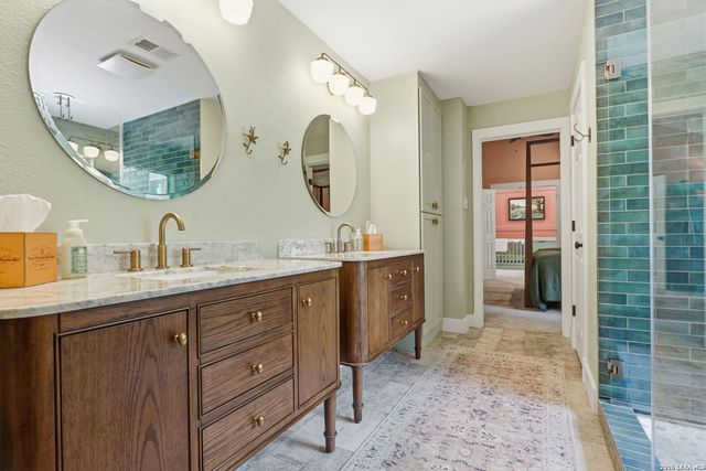 19319 Strauss, San Antonio, TX 78256