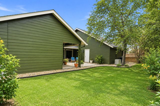 19319 Strauss, San Antonio, TX 78256