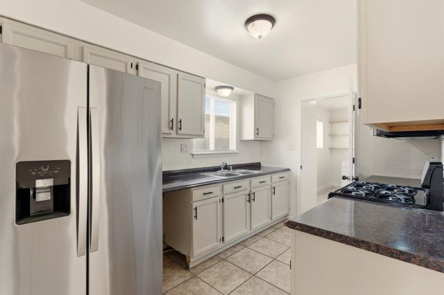 5741 Hanover Road NW, Albuquerque, NM 87105