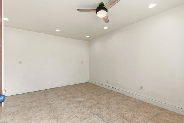 5741 Hanover Road NW, Albuquerque, NM 87105