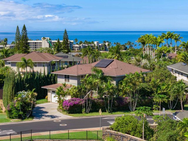 94 Laukahi St, Kihei, HI 96753