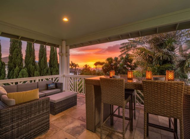 94 Laukahi St, Kihei, HI 96753