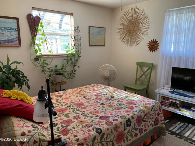 711 Lindenwood Circle E, Ormond Beach, FL 32174