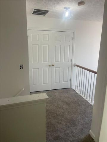 7420 ROYALE Lane, Riverdale, GA 30296