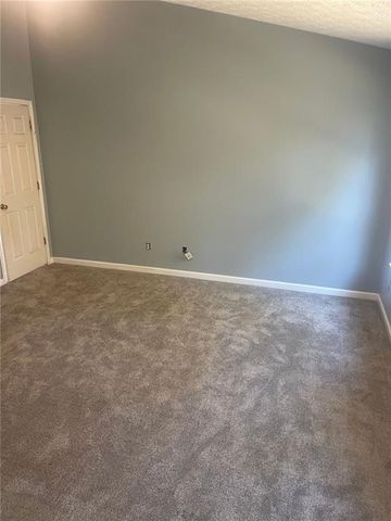 7420 ROYALE Lane, Riverdale, GA 30296