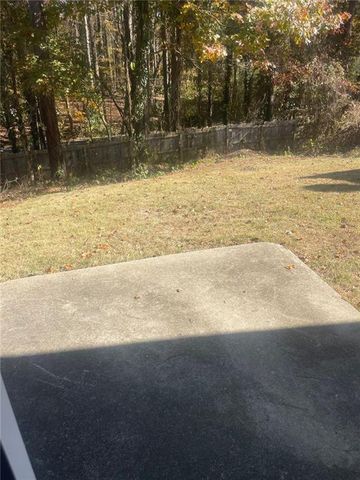 7420 ROYALE Lane, Riverdale, GA 30296