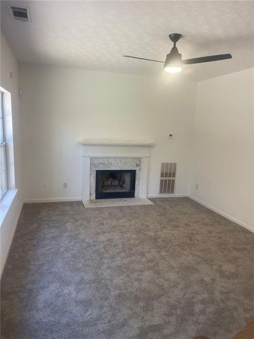 7420 ROYALE Lane, Riverdale, GA 30296