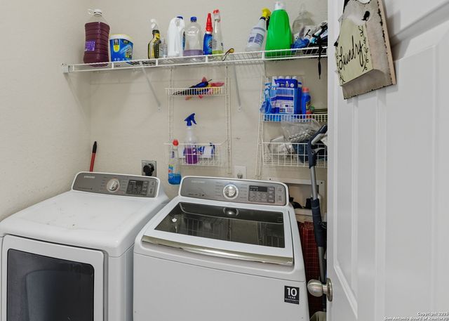 6323 Myrtle, New Braunfels, TX 78132