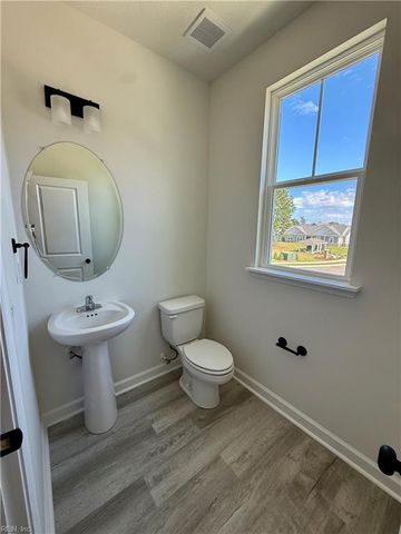 4301 Abercorn Dr Unit 102, Suffolk, VA 23435