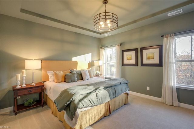 4301 Abercorn Dr Unit 102, Suffolk, VA 23435