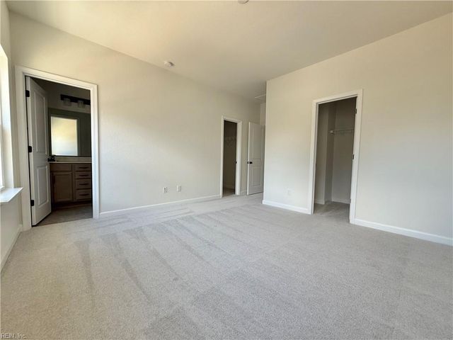 4301 Abercorn Dr Unit 102, Suffolk, VA 23435