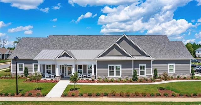 4301 Abercorn Dr Unit 102, Suffolk, VA 23435
