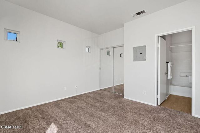 26963 Hillsborough Parkway 72, Valencia, CA 91354