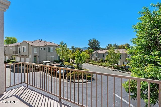26963 Hillsborough Parkway 72, Valencia, CA 91354