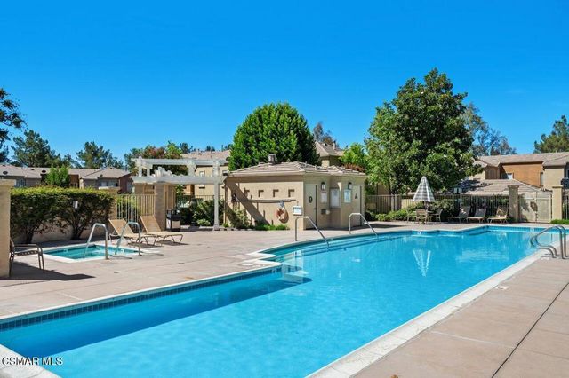26963 Hillsborough Parkway 72, Valencia, CA 91354