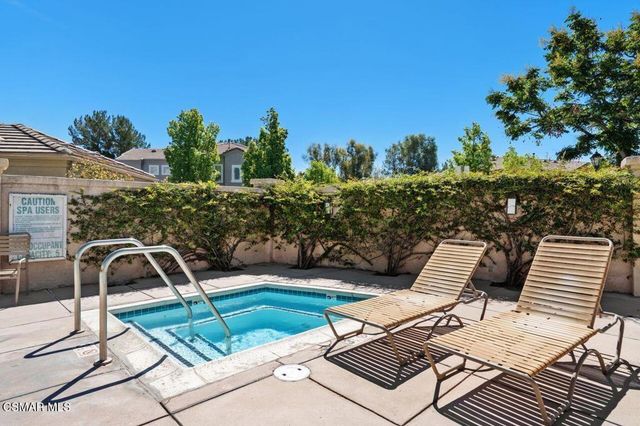 26963 Hillsborough Parkway 72, Valencia, CA 91354