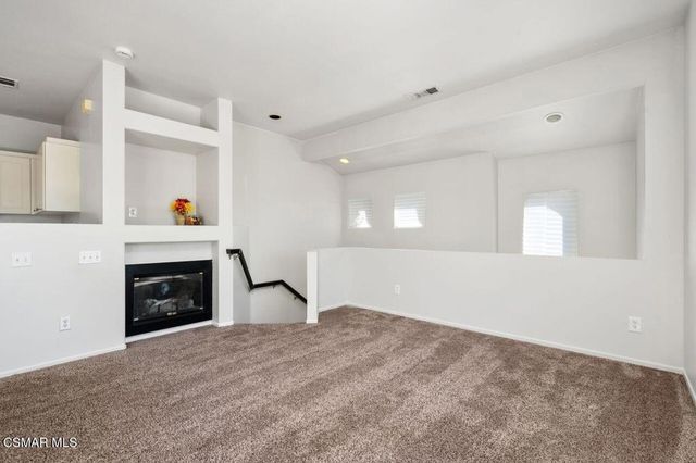 26963 Hillsborough Parkway 72, Valencia, CA 91354