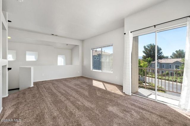 26963 Hillsborough Parkway 72, Valencia, CA 91354
