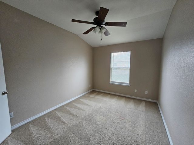 605 Snowy Orchid Lane, Desoto, TX 75115