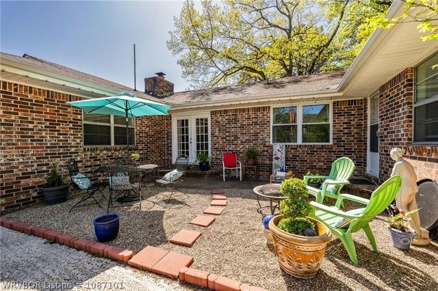 3032 King Drive, Mulberry, AR 72947