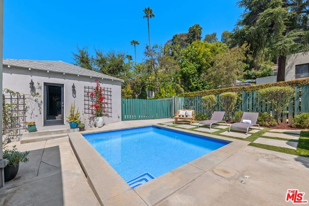 Image 17 of property listing at 1937 N St Andrews Place, Los Angeles, CA 90068