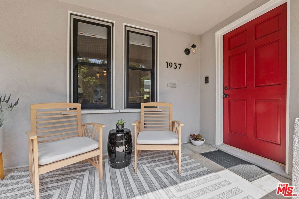 Image 3 of property listing at 1937 N St Andrews Place, Los Angeles, CA 90068