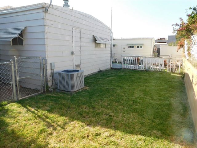 950 CALIFORNIA Street 116, Calimesa, CA 92320
