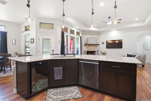 133 SENDERA CROSSING, La Vernia, TX 78121