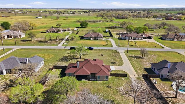 133 SENDERA CROSSING, La Vernia, TX 78121