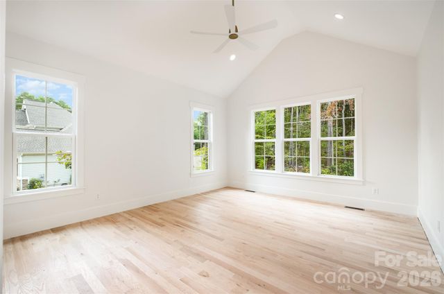 3215 James Plantation Drive, Denver, NC 28037