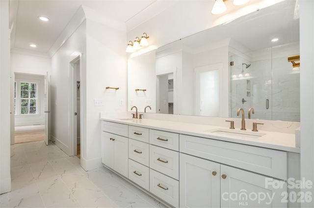 3215 James Plantation Drive, Denver, NC 28037