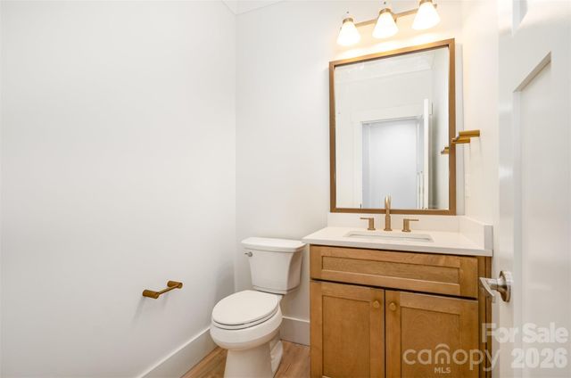 3215 James Plantation Drive, Denver, NC 28037