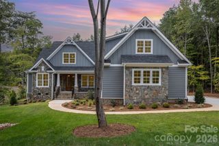 3215 James Plantation Drive, Denver, NC 28037
