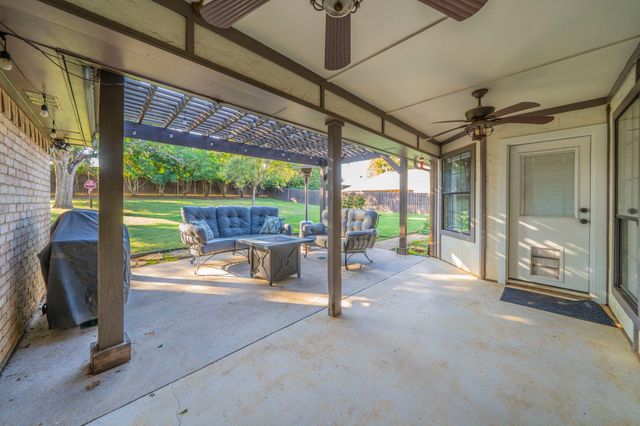 5403 Rawlings Street, Flower Mound, TX 75028