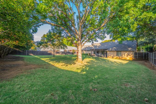 5403 Rawlings Street, Flower Mound, TX 75028