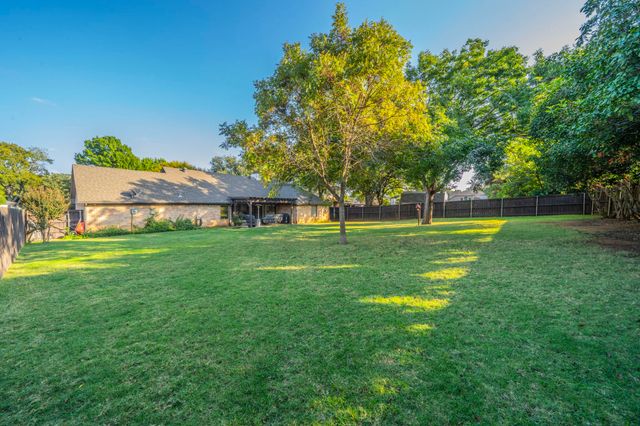 5403 Rawlings Street, Flower Mound, TX 75028