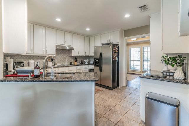 5403 Rawlings Street, Flower Mound, TX 75028