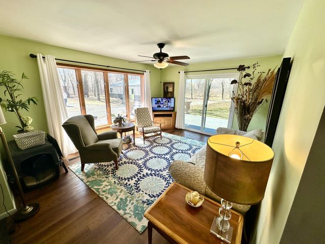 36861 Falcon Avenue, North Branch, MN 55056