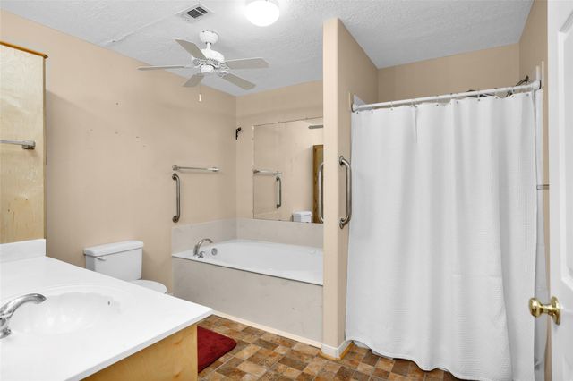 351 Trinity Drive, Trinity, TX 75862