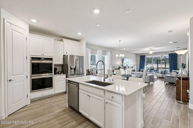 22 MONEYBALL Circle, St. Johns, FL 32259