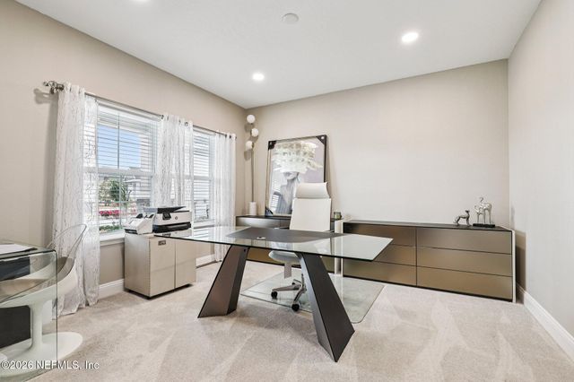 22 MONEYBALL Circle, St. Johns, FL 32259