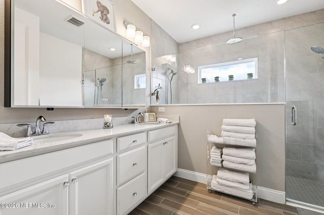 22 MONEYBALL Circle, St. Johns, FL 32259