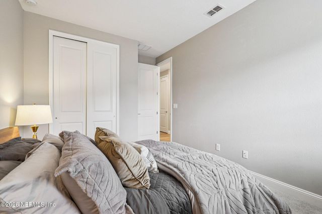 22 MONEYBALL Circle, St. Johns, FL 32259