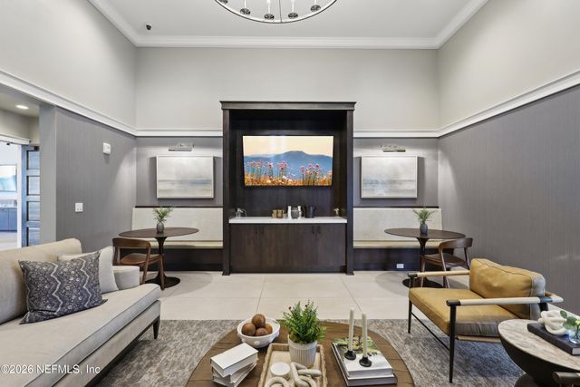 22 MONEYBALL Circle, St. Johns, FL 32259