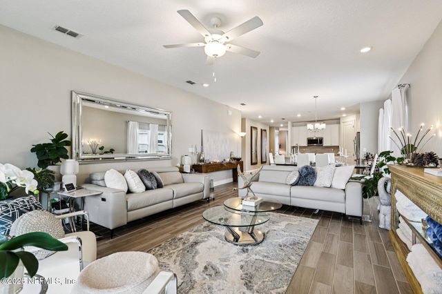 22 MONEYBALL Circle, St. Johns, FL 32259