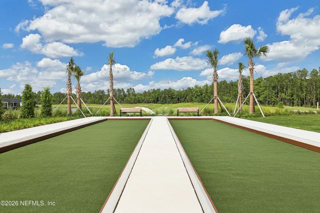 22 MONEYBALL Circle, St. Johns, FL 32259