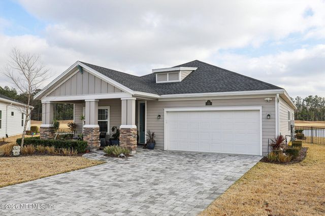 22 MONEYBALL Circle, St. Johns, FL 32259