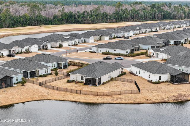 22 MONEYBALL Circle, St. Johns, FL 32259